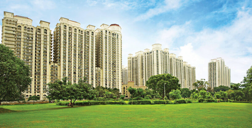 DLF MidTown Facade